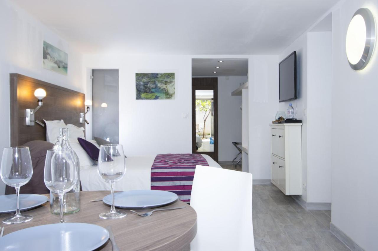 Moutte Apartment แซ็งต์-ซีร์-ซูร์-แมร์ ภายนอก รูปภาพ